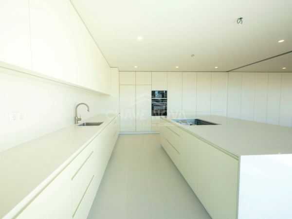 Exclusivo Apartamento T3 no Panorama Douro Residences – um ícone de luxo e sofisticação 