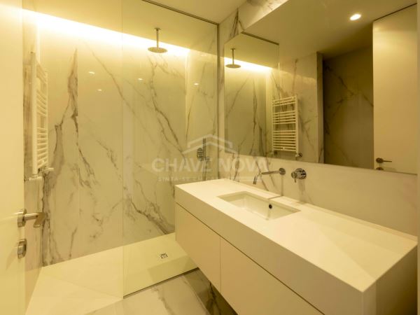 Exclusivo Apartamento T3 no Panorama Douro Residences – um ícone de luxo e sofisticação 