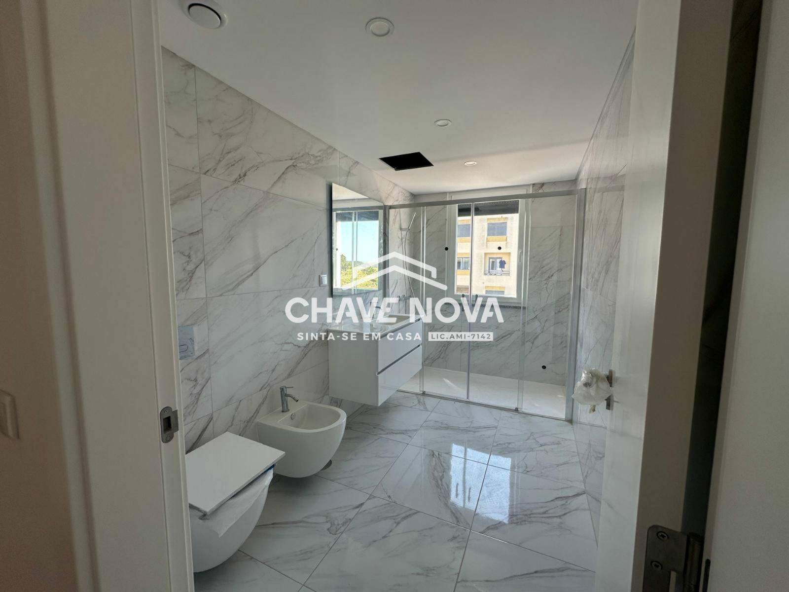 Apartamento T2+1 - Construção de excelencia no Garden Residence Torres Vedras