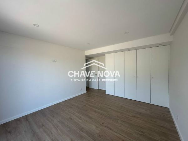 Apartamento T2+1 - Construção de excelencia no Garden Residence Torres Vedras