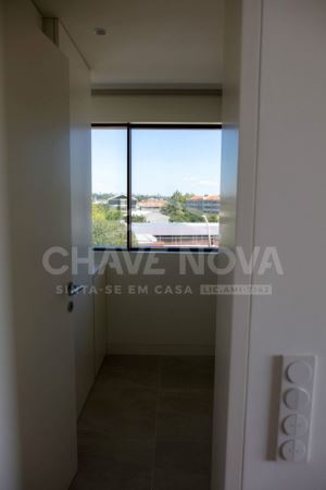 Apartamento T2 na Exclusiva MIRAMAR TOWER – Foz do Douro - Porto