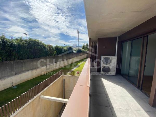 Espetacular T3, Novo, com 3 WC (2 Suítes), 2 Lugares Garagem, a 450 m do Mercadona Oliveira do Douro
