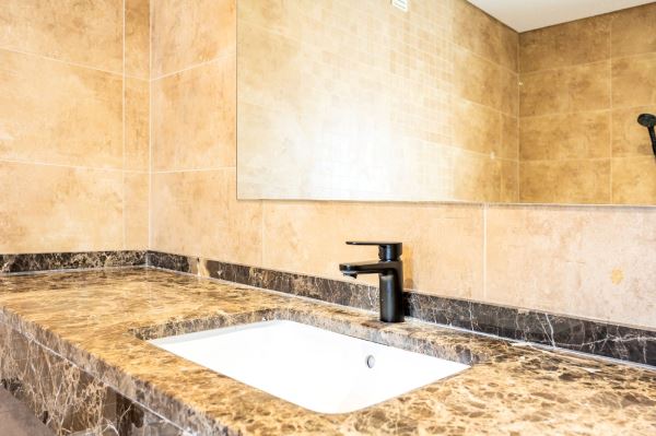 Apartamento T2 em condomínio com piscina, Carvoeiro