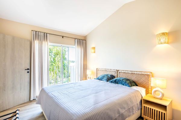 Apartamento T2 em condomínio com piscina, Carvoeiro