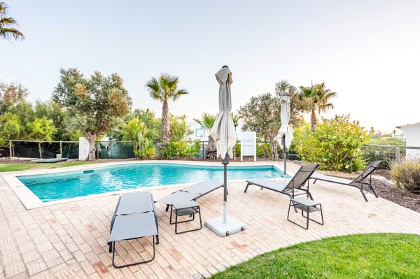 Apartamento T2 em condomínio com piscina, Carvoeiro
