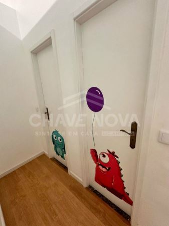 Estabelecimento para venda na rua Hernâni Torres - Paranhos, Porto