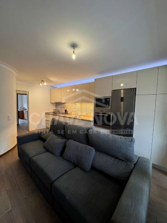 Arrendamento Apartamento T3 Duplex na Foz  - Mobilado e com Cozinha Equipada