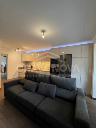 Arrendamento Apartamento T3 Duplex na Foz  - Mobilado e com Cozinha Equipada