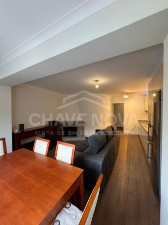 Arrendamento Apartamento T3 Duplex na Foz  - Mobilado e com Cozinha Equipada