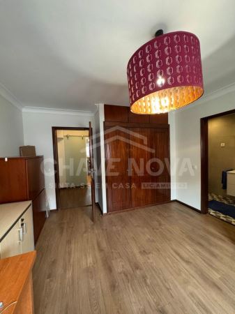 Arrendamento Apartamento T3 Duplex na Foz  - Mobilado e com Cozinha Equipada