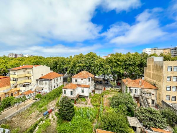 Arrendamento Penthouse T4 em Matosinhos
