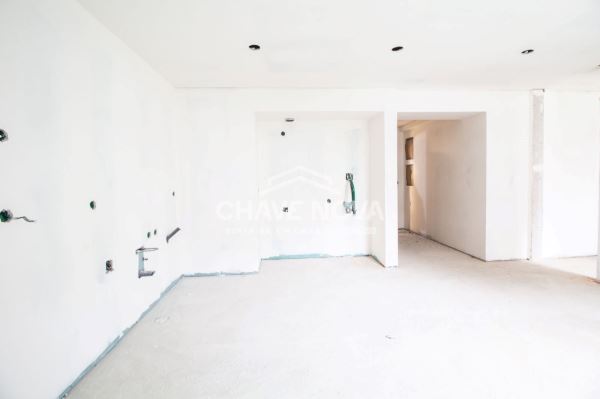 Apartamento T1 NOVO - Condomínio Fechado com Piscina - Canidelo