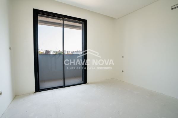 Apartamento T3 Novo c/ Lugar de Garagem Duplo em Santa Marinha (Coimbrões)