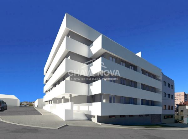 Apartamento T3 Novo Último Piso c/ Terraço e Garagem Box em Santa Marinha (Coimbrões)