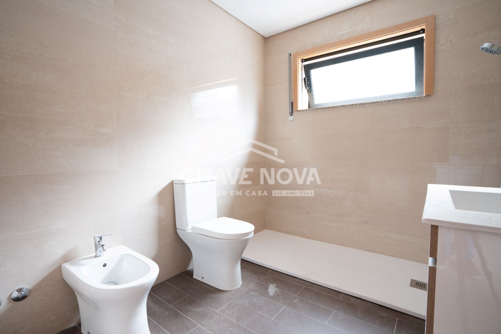 Moradia T3 para Venda em Mafamude e Vilar do Paraíso Foto 19