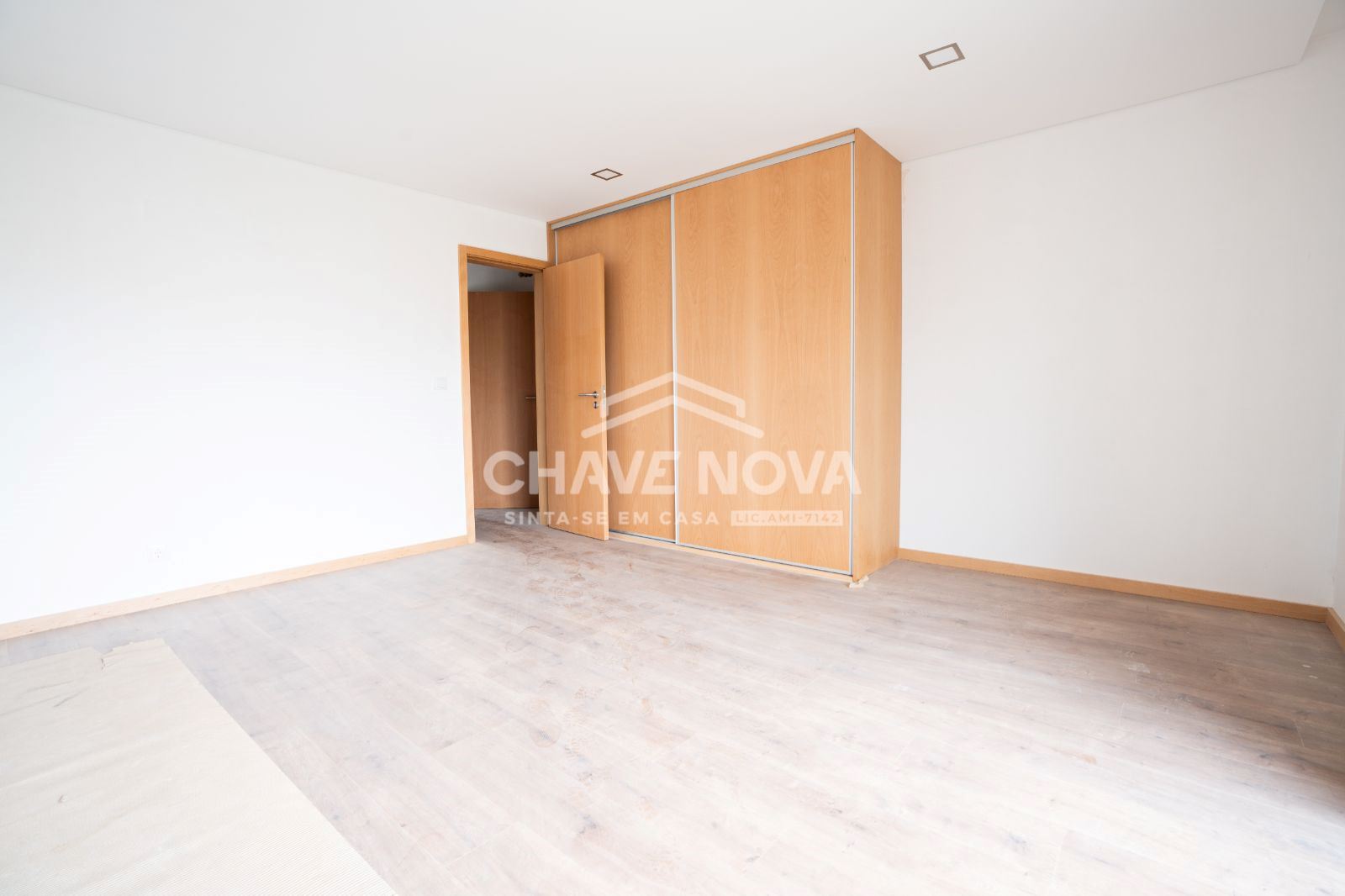 Moradia T3 para Venda em Mafamude e Vilar do Paraíso Foto 18