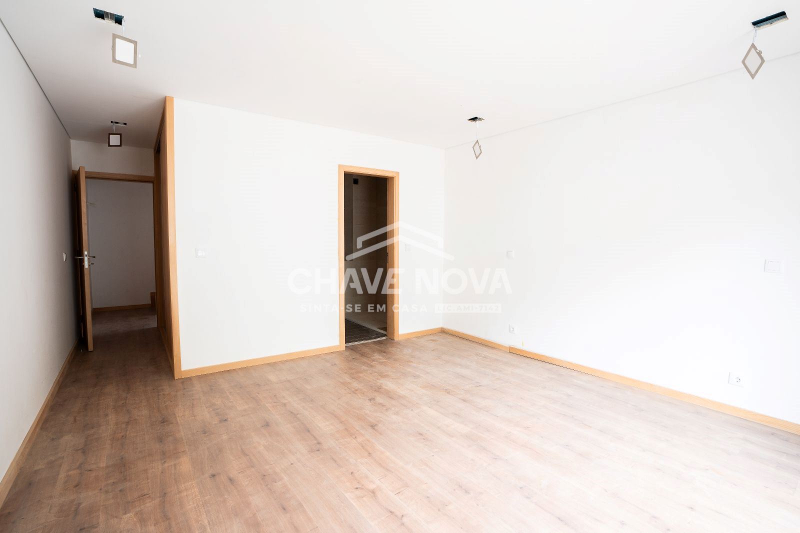 Moradia T3 para Venda em Mafamude e Vilar do Paraíso Foto 16