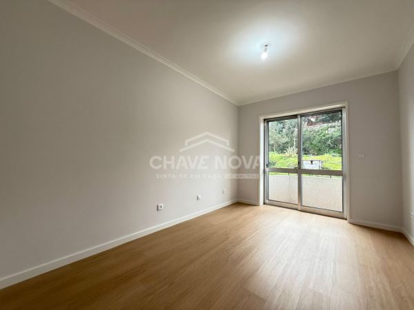Apartamento T2, totalmente renovado em Campanhã