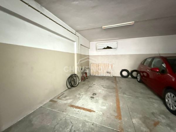 Apartamento T2, totalmente renovado em Campanhã