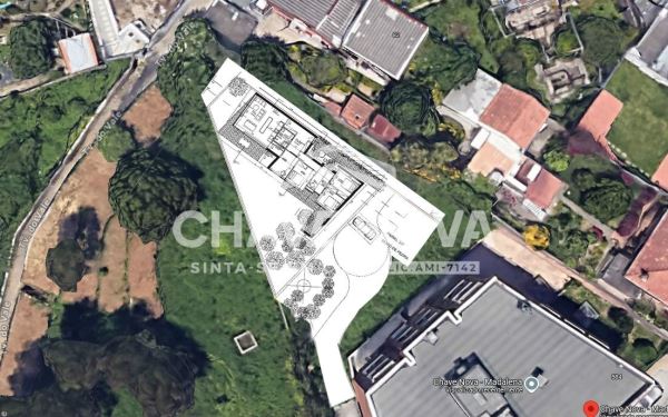Terreno Urbano c/ 816m² na Madalena
