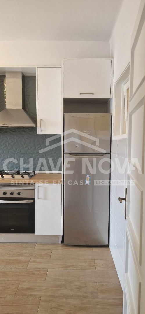 Apartamento T3 com duas Varandas, 2 WC e Excelente Localização