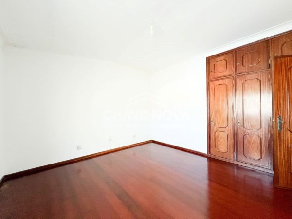 Moradia T3 em Arcozelo