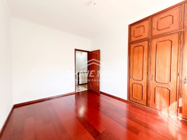 Moradia T3 em Arcozelo