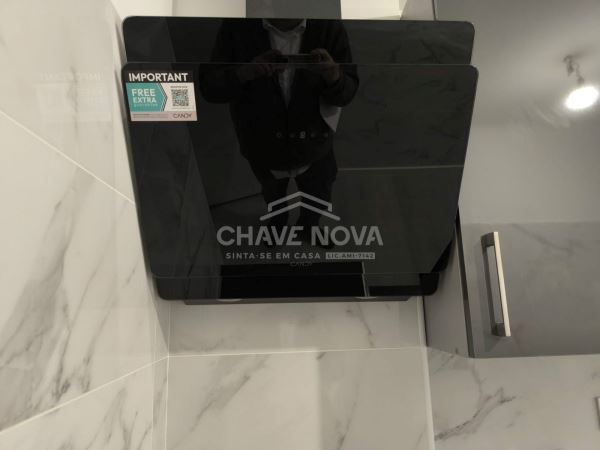 Apartamento T3 totalmente remodelado – Loures | Excelente Localização e Acessibilidades