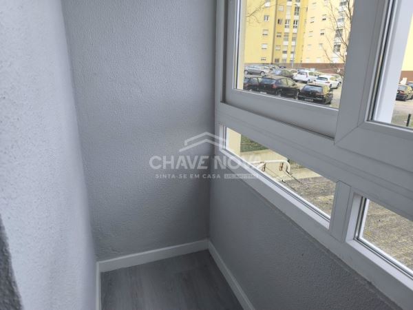 Apartamento T3 totalmente remodelado – Loures | Excelente Localização e Acessibilidades