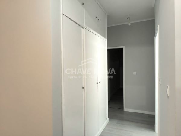 Apartamento T3 totalmente remodelado – Loures | Excelente Localização e Acessibilidades