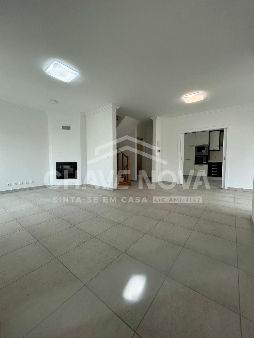 Moradia T3 + 1 com Vista Mar na Ericeira