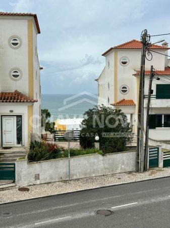 Moradia T3 + 1 com Vista Mar na Ericeira