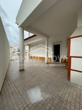 Moradia T3 + 1 com Vista Mar na Ericeira