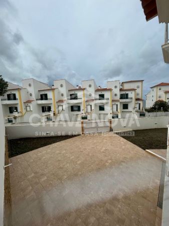 Moradia T3 + 1 com Vista Mar na Ericeira