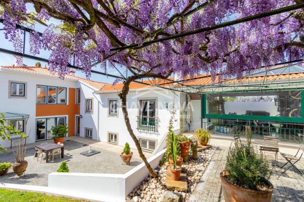 Fantástica Quinta a 30 minutos do Porto com salão de jogos e jardim!