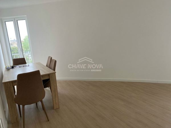 Apartamento T3 no Centro de Anadia | 172.000€