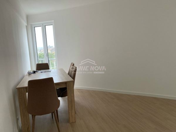 Apartamento T3 no Centro de Anadia | 172.000€