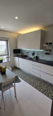 Apartamento T3+1 duplex, 1º piso, BOX para 2 carros - Oliveira Douro