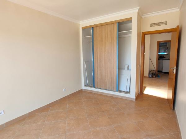 🏡 Moradia T3 com Terreno Generoso – Para Venda no Cotovio, a 20 min de Tavira