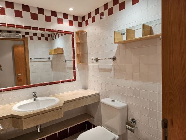 APARTAMENTO T3  PARA ARRENDAMENTO ANUEL PERTO DA PRAIA DA FALESIA, VILAMOURA
