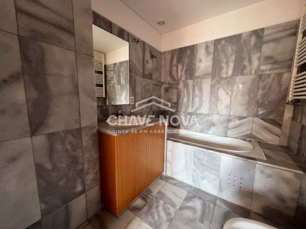 Apartamento T3 situado em Oliveira do Douro - Empreendimento Quinta da Seara