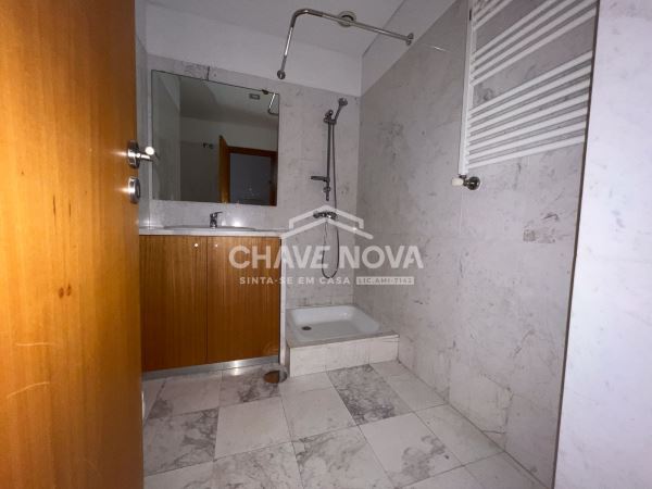 Apartamento T3 situado em Oliveira do Douro - Empreendimento Quinta da Seara