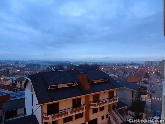 Apartamento T2+1 em Santo Ovídio