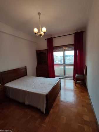 Apartamento T2+1 em Santo Ovídio