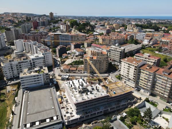 Apartamento T1 Novo c/ Terraço (37.02m2) no Centro de Gaia - Empreendimento Park Square