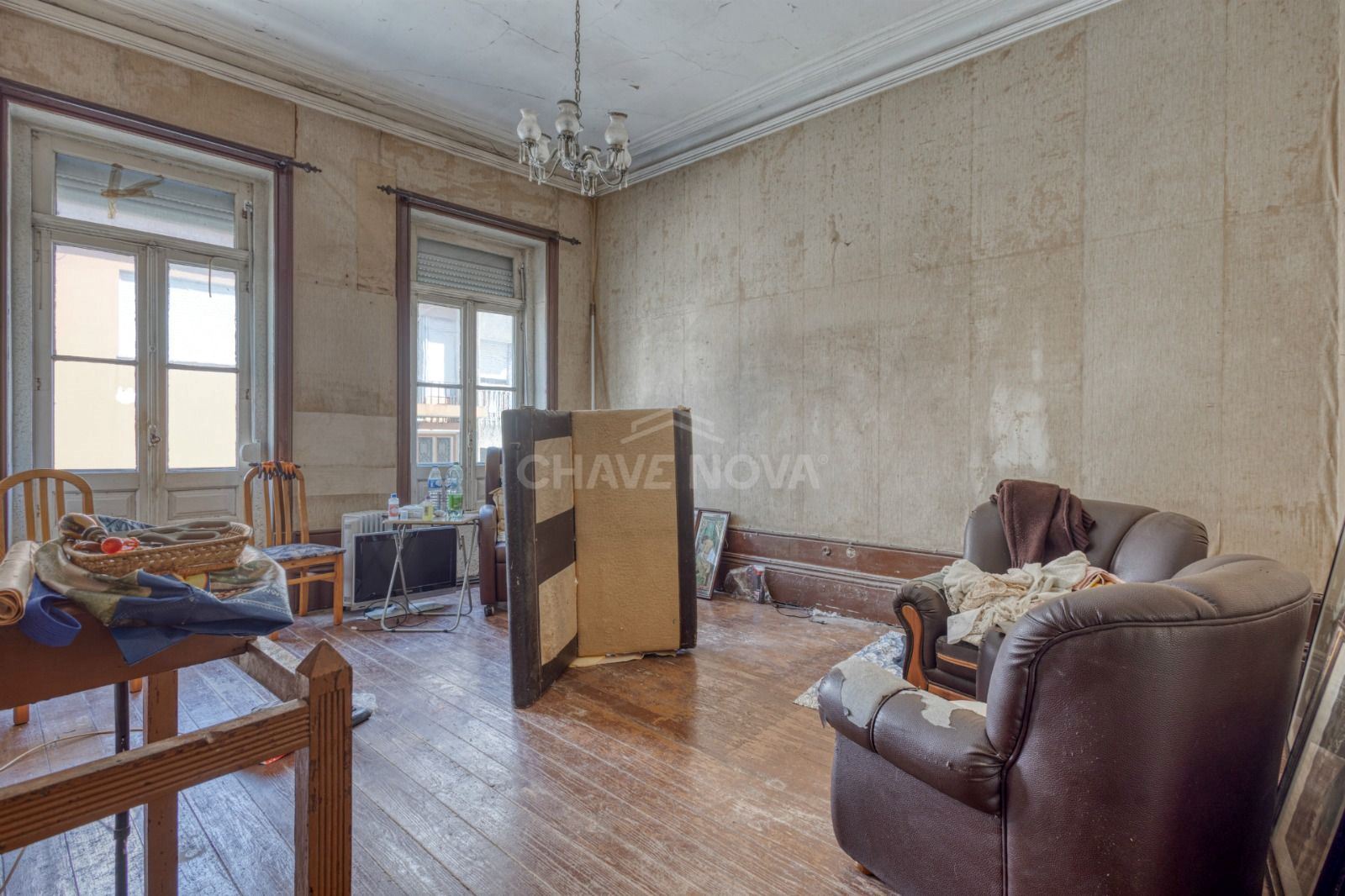 Moradia T6 para Venda em Paranhos