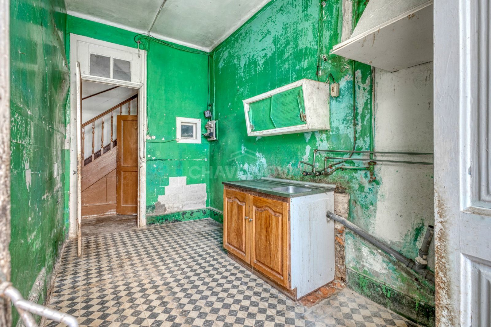 Moradia T6 para Venda em Paranhos