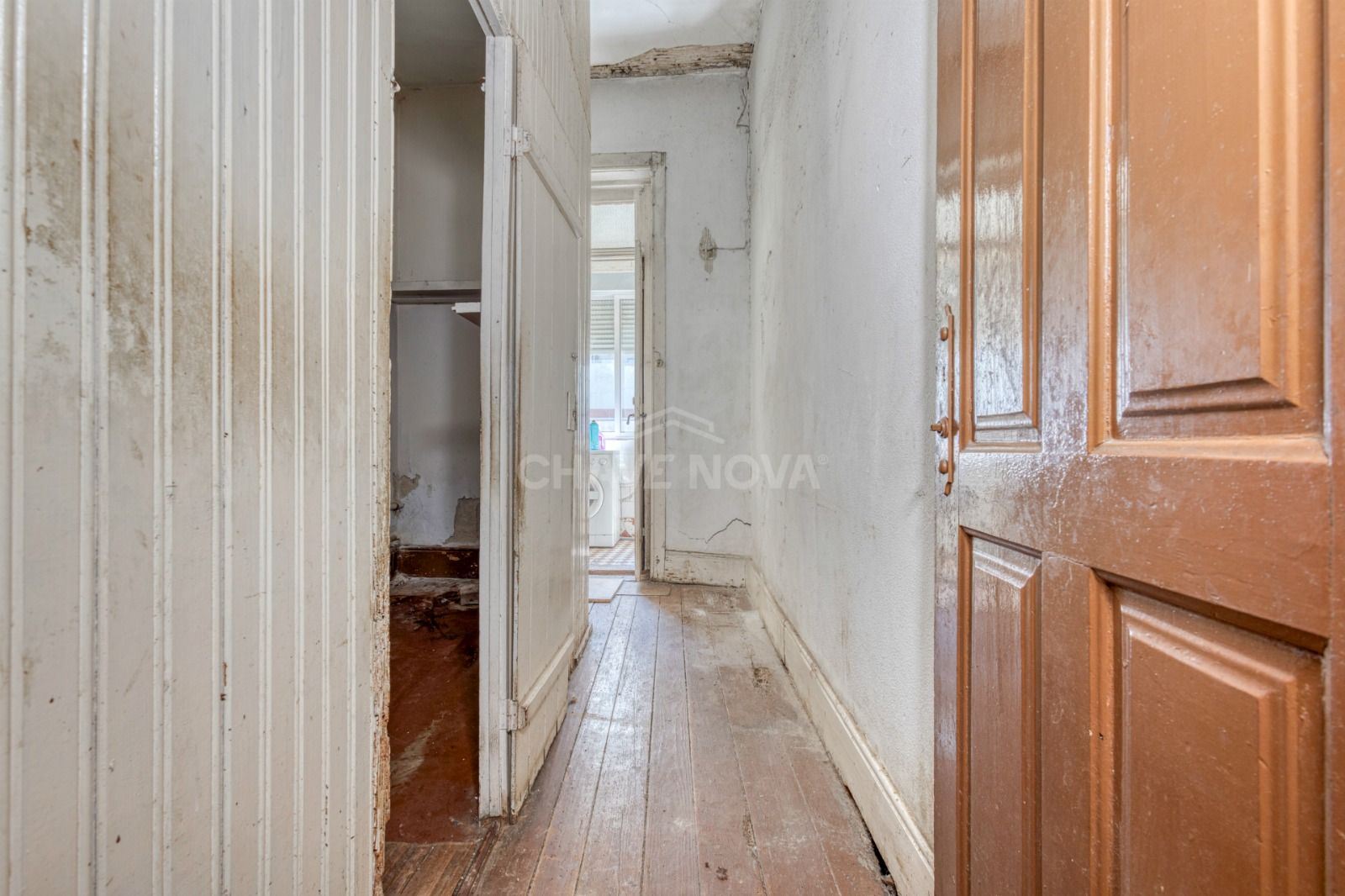 Moradia T6 para Venda em Paranhos