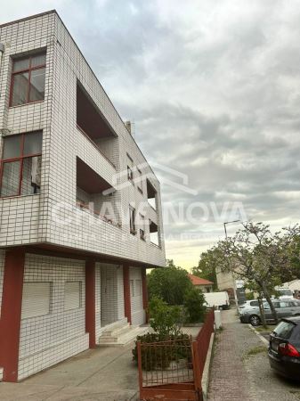 Apartamento T2 com Terraço e Excelente Exposição Solar - Águas Santas - Maia