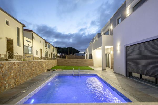 Moradia T3 de luxo, vale da Azinheira em albufeira